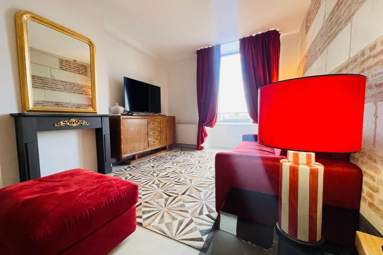 Splendid Apartment At The Foot Of The Castle Of Amboise - View Of The Loir Dış mekan fotoğraf